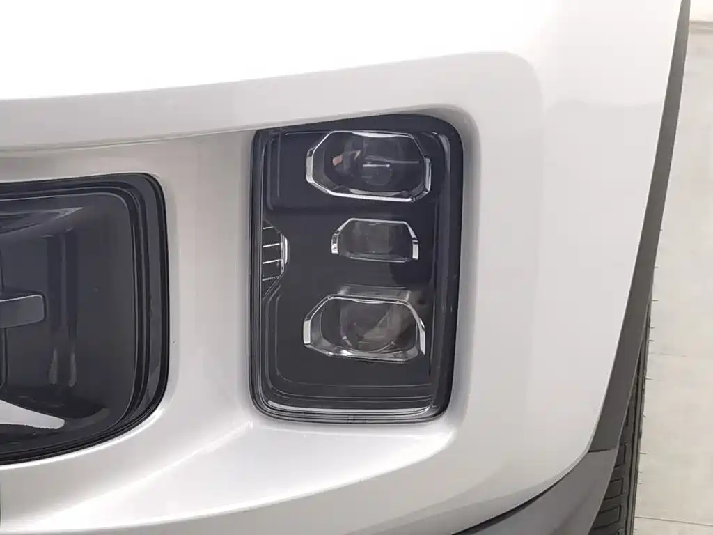 Geely Icon — миниатюра 7