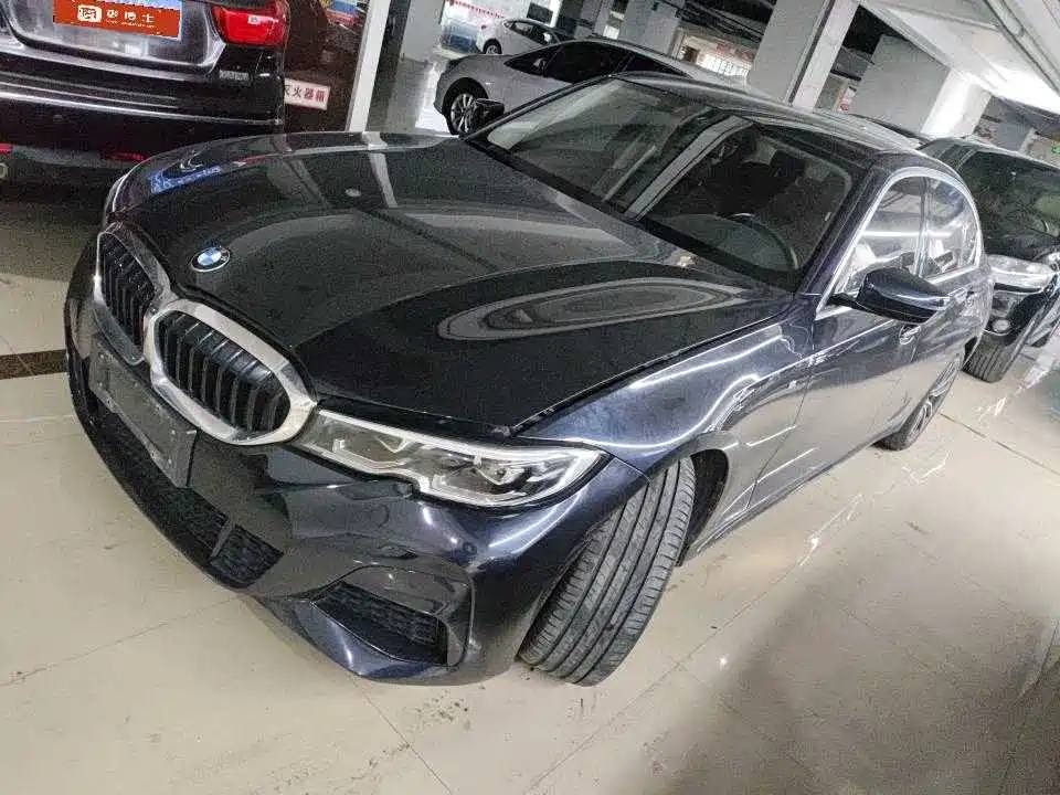 BMW 3 Series 2022