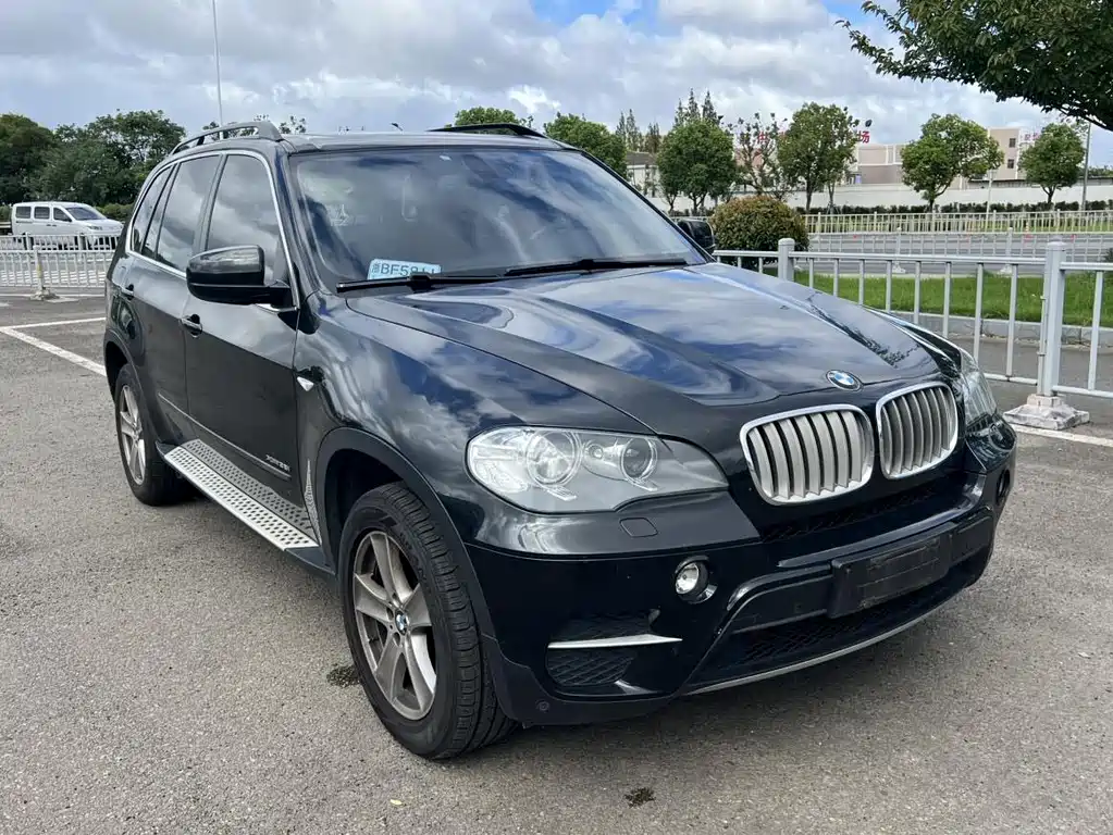 BMW X5 (Import) — миниатюра 3