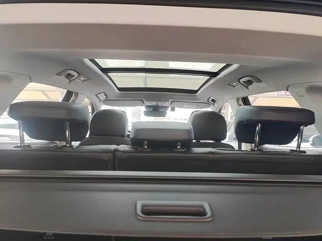 Hongqi Hongqi HS5 — миниатюра 18