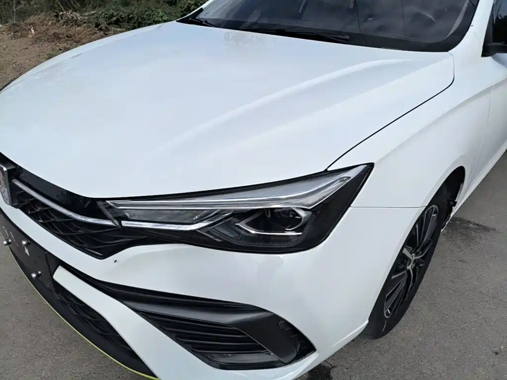 Roewe i5 — миниатюра 24