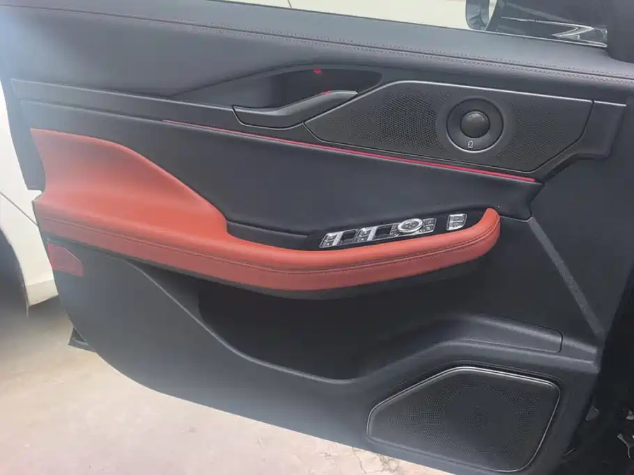 Lincoln Z — миниатюра 7