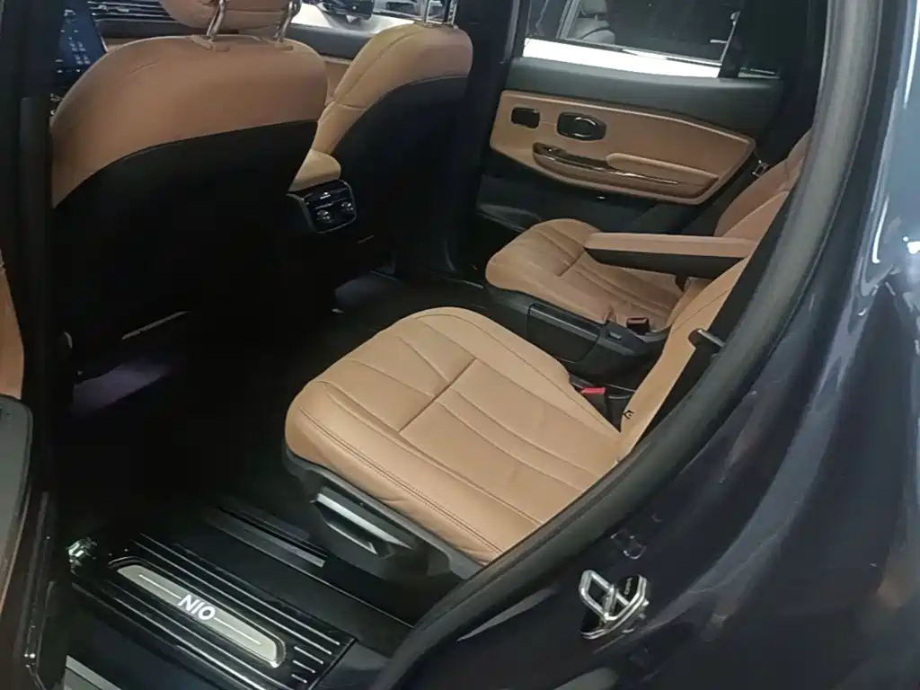 NIO ES8 — миниатюра 17