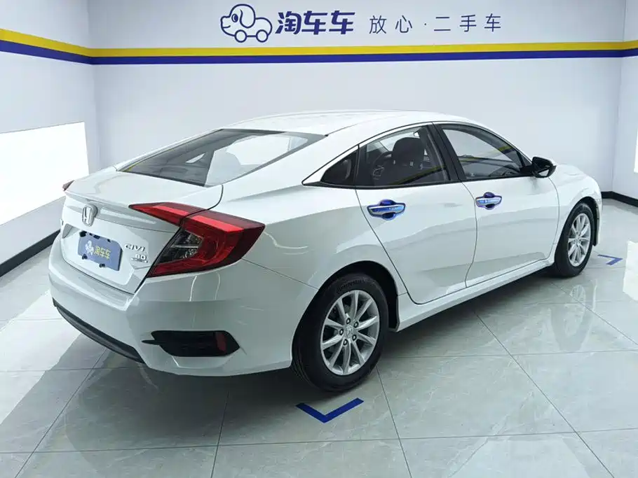 Honda Civic — миниатюра 3