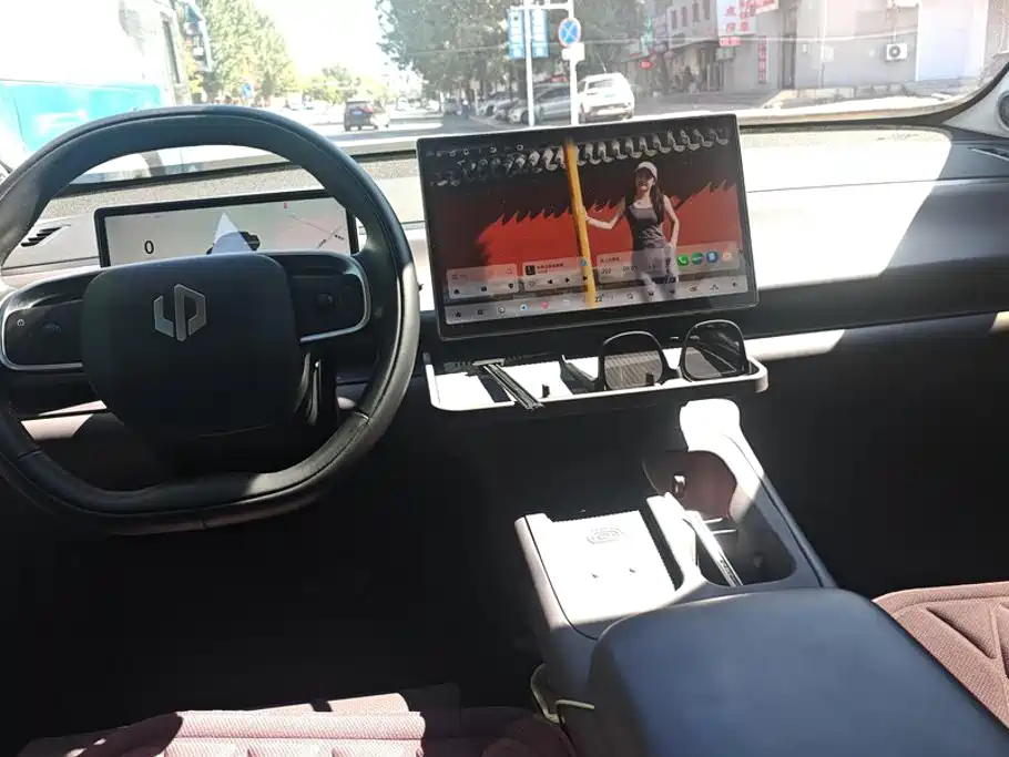 Leapmotor Leapmotor C10 — миниатюра 12