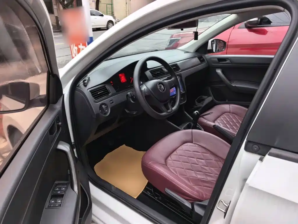 Volkswagen Santana — миниатюра 16