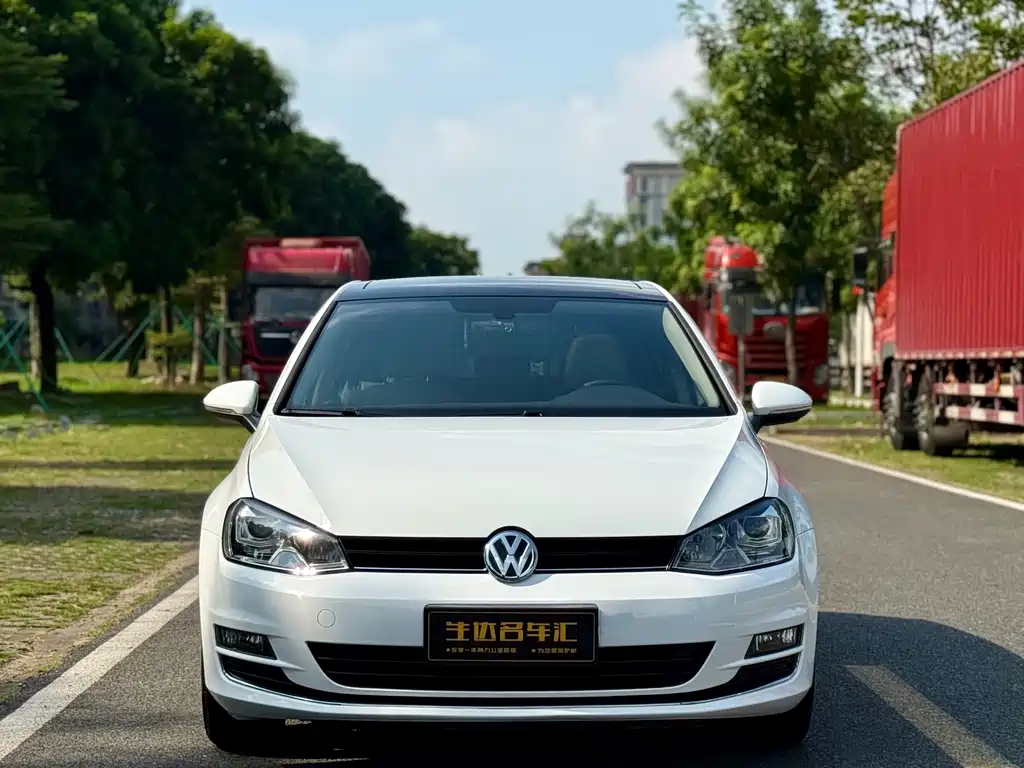 Volkswagen Golf — миниатюра 2