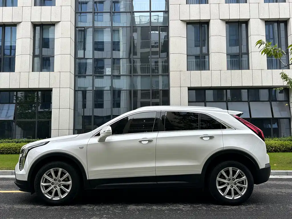 Cadillac XT4 — миниатюра 26