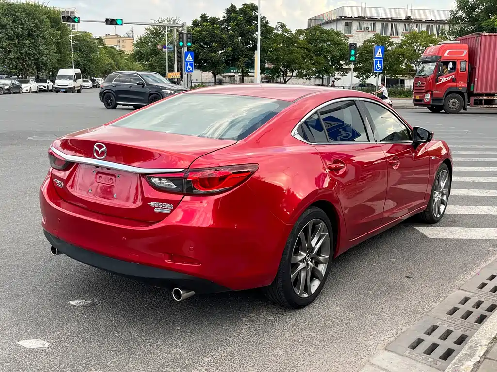 Mazda Atenza — миниатюра 7