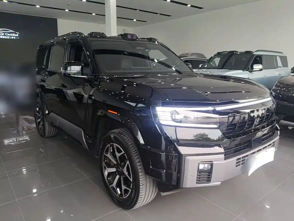 Fangchengbao Leopard 8 8 2025 Flagship 7 мест