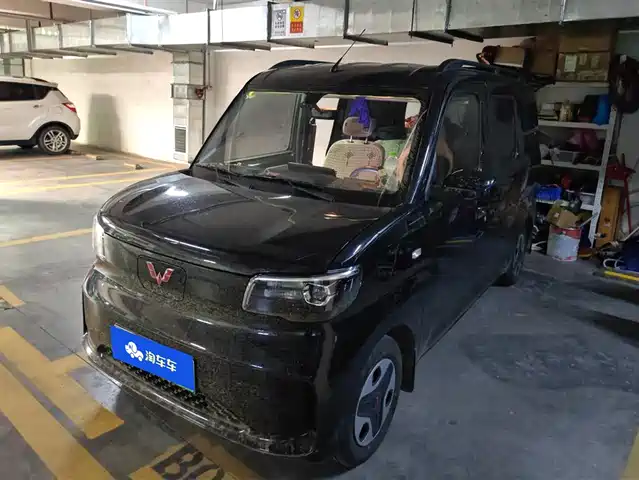 WULING WULING ZHIGUANG NEW ENERGY 2025