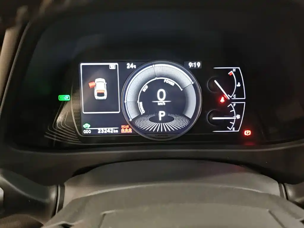 Lexus UX — миниатюра 16