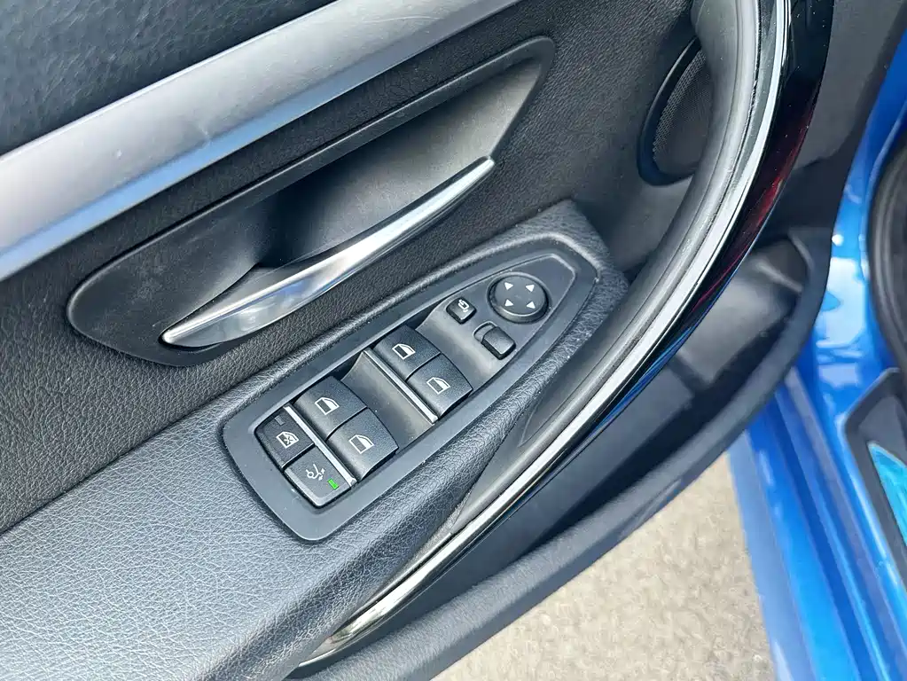 BMW 3 Series GT — миниатюра 10