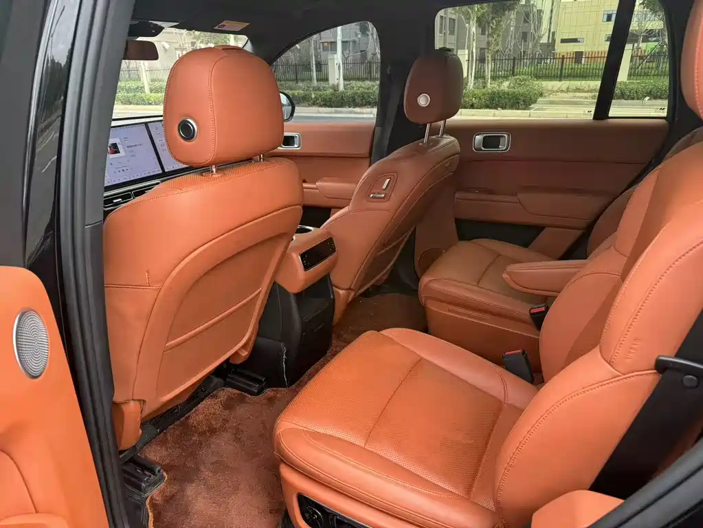 Li Auto Li L8 — миниатюра 5