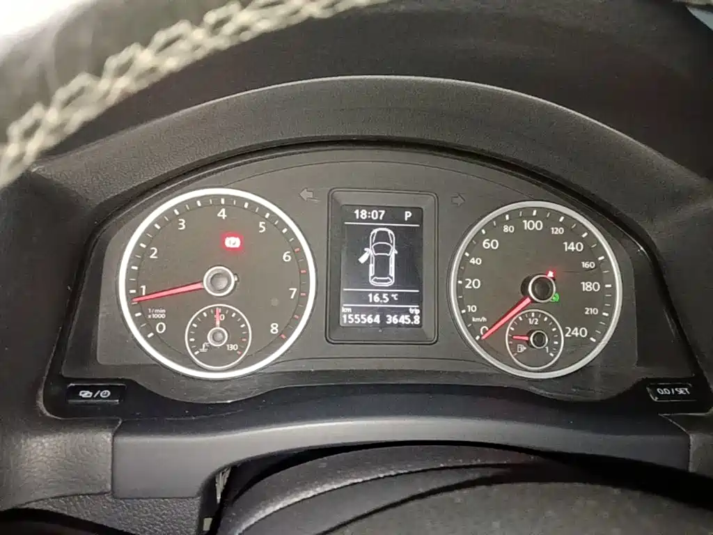Volkswagen Tiguan — миниатюра 12