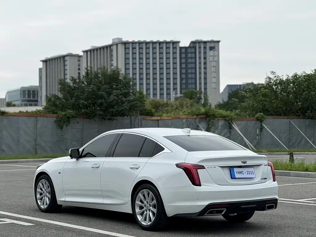 Cadillac CT5 — миниатюра 18