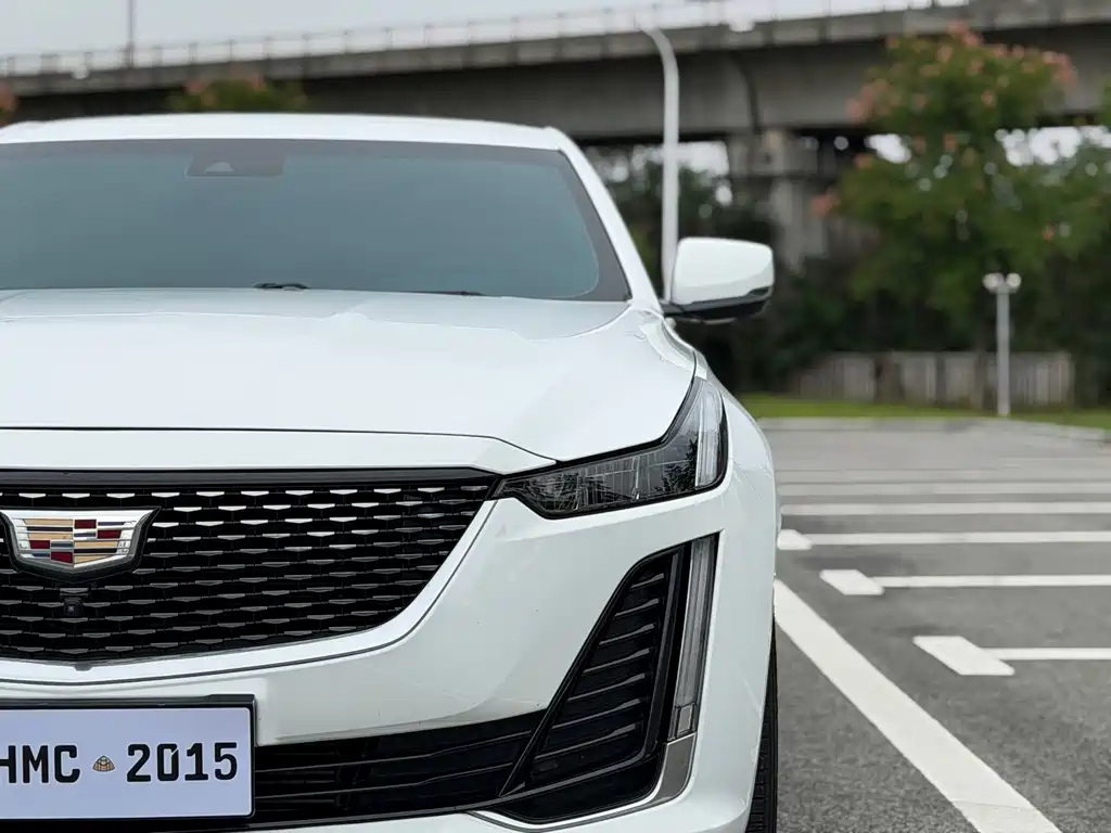Cadillac CT5 — миниатюра 23