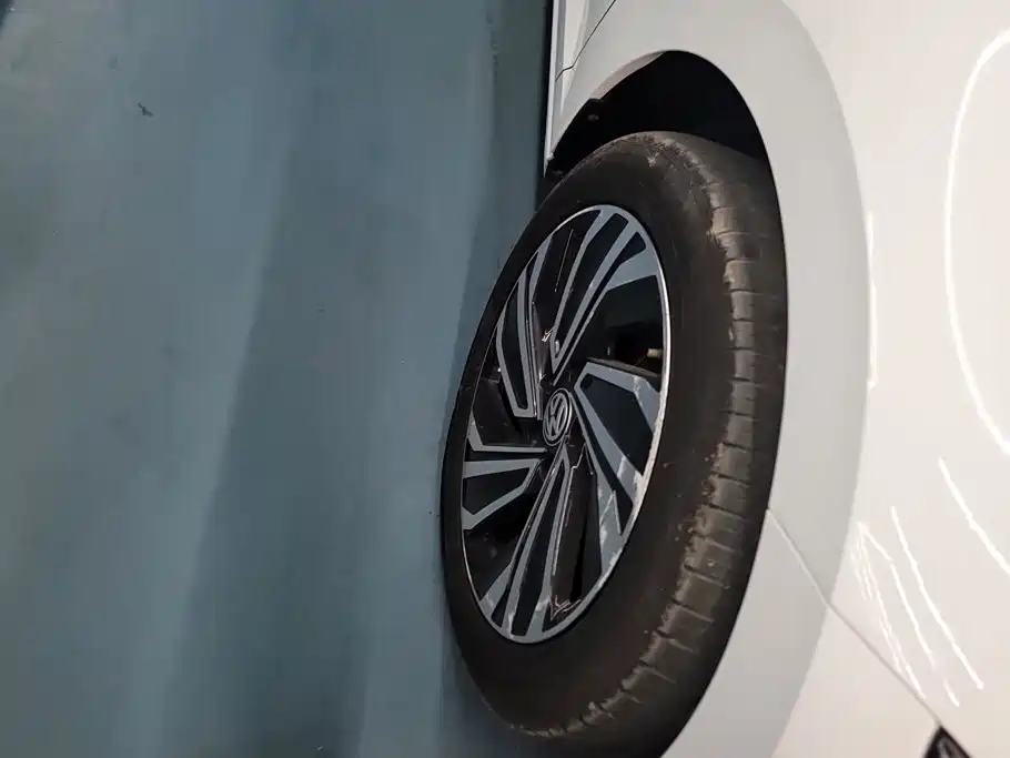 Volkswagen Sagitar — миниатюра 6