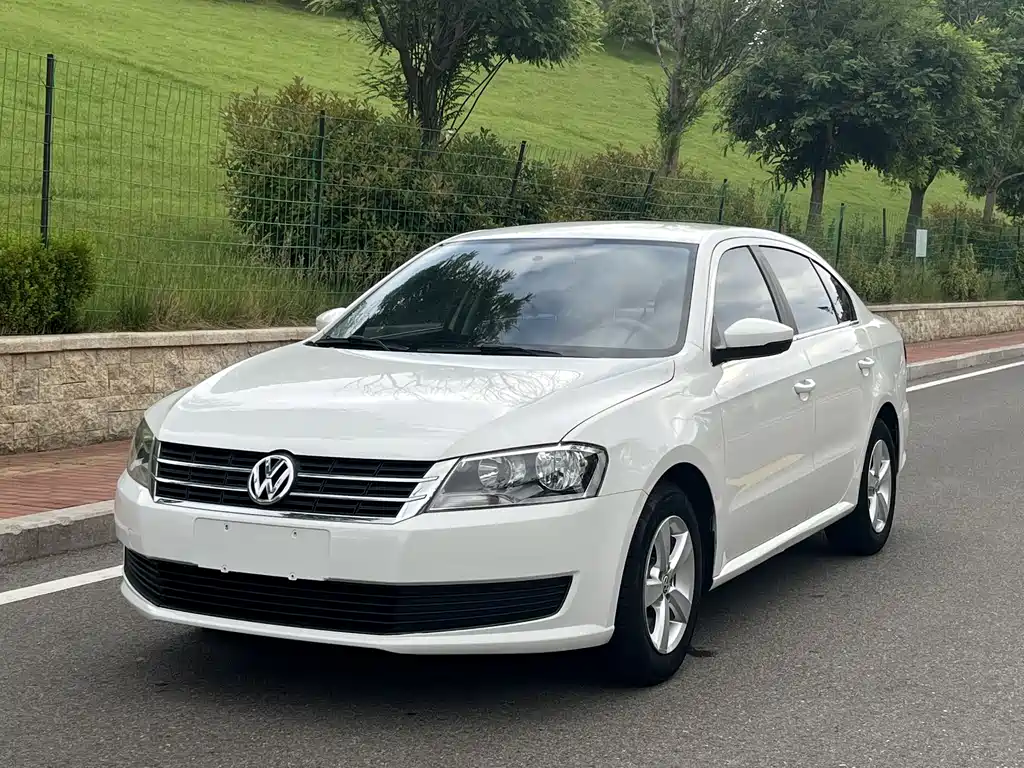 Купить Volkswagen Lavida
