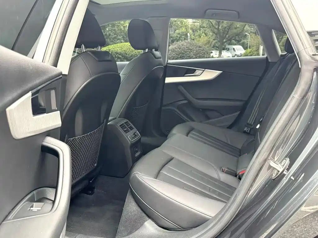 Audi A5 (Import) — миниатюра 4