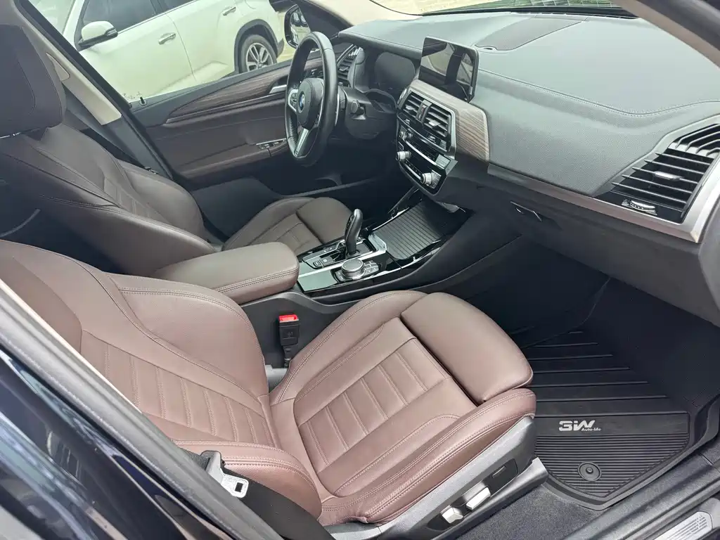 BMW X3 — миниатюра 6