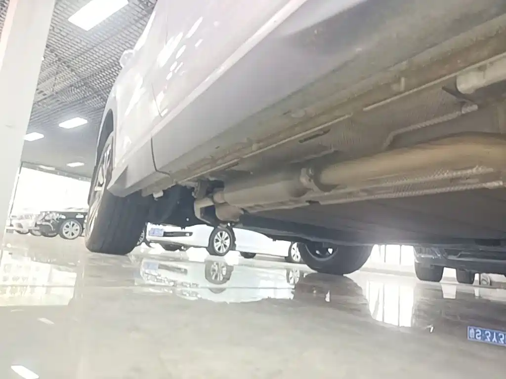BYD PLUS New Energy — миниатюра 21
