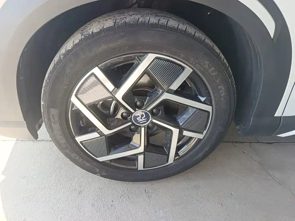 BYD Yuan UP — миниатюра 23