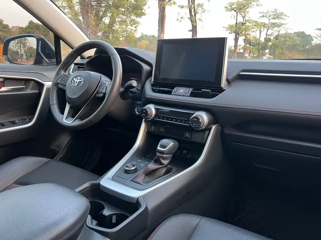 TOYOTA RAV4 RONGFANG DUAL ENGINE E+