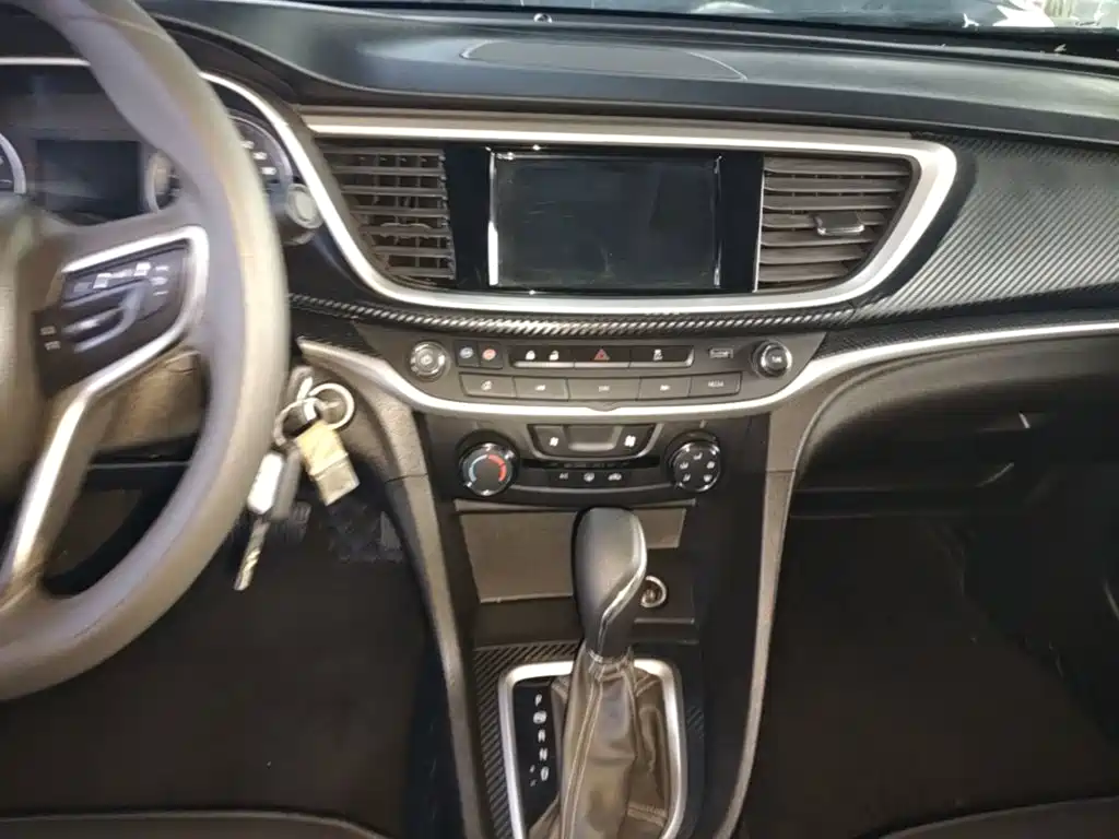 Buick Excelle — миниатюра 13