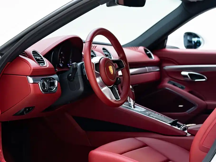 Porsche 718 2022 Cayman 2.0T