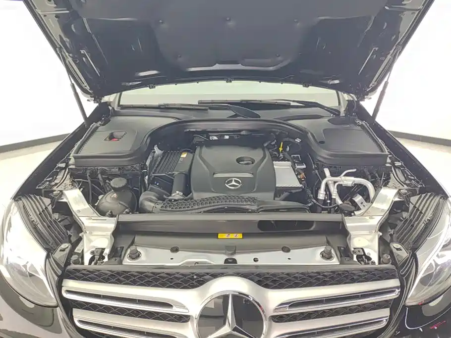 Mercedes-Benz GLC — миниатюра 10