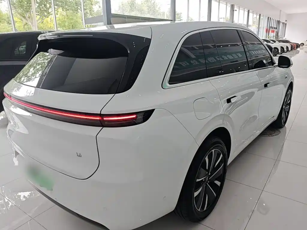 Li Auto L6 2025 Pro
