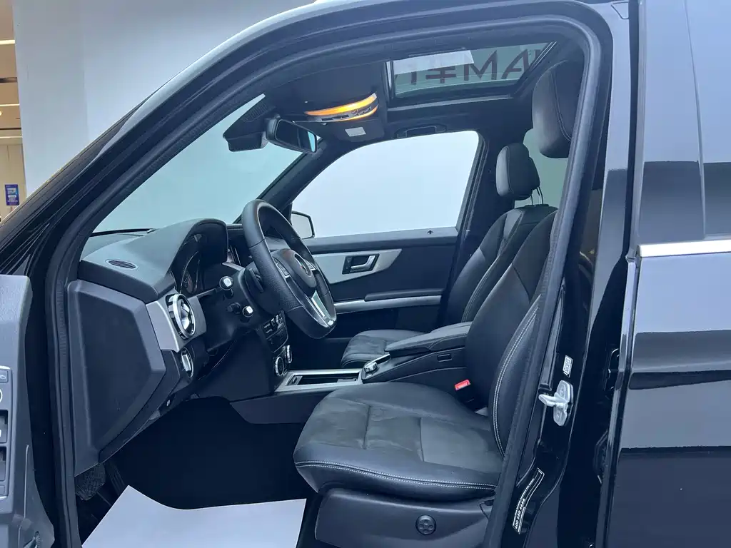 Mercedes-Benz GLK-Class — миниатюра 10