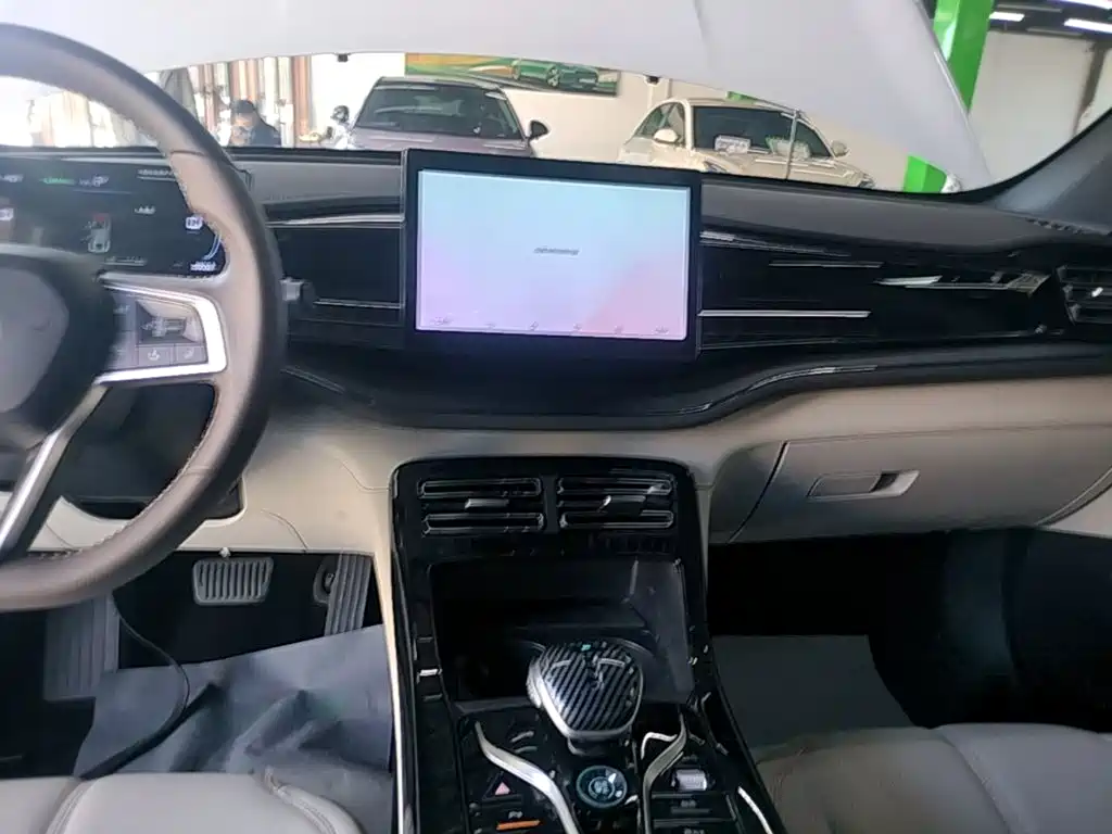 BYD Qin PLUS — миниатюра 13