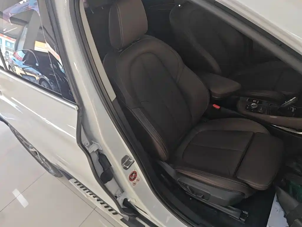BMW X1 — миниатюра 25