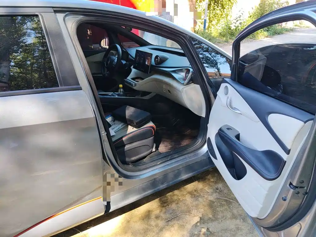 BYD Dolphin — миниатюра 17