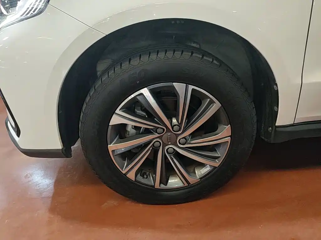 Geely Vision X6 — миниатюра 23