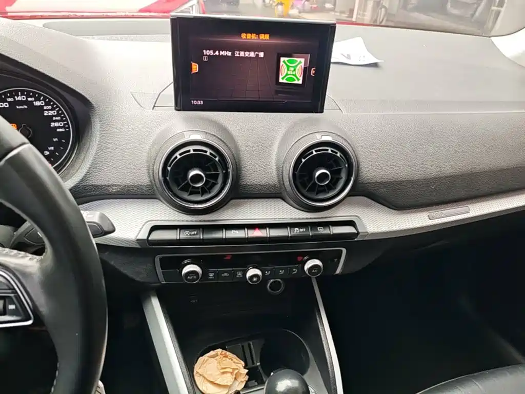 Audi Q2L — миниатюра 13