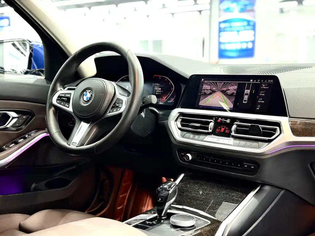 BMW 3 Series — миниатюра 12