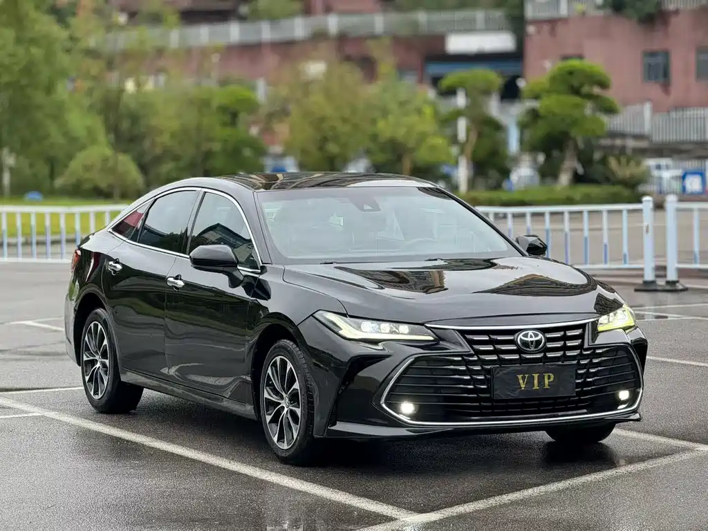 Toyota Avalon — миниатюра 3