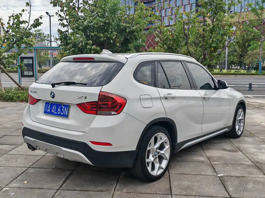 BMW X1 — миниатюра 6