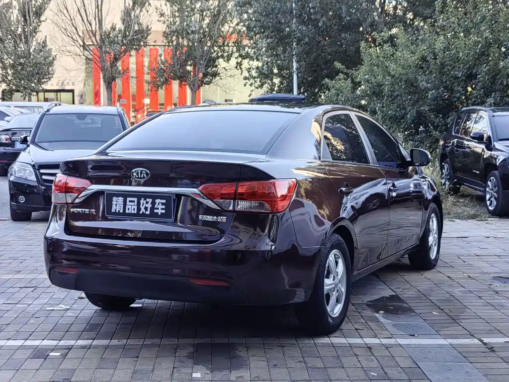 Kia Forte — миниатюра 4