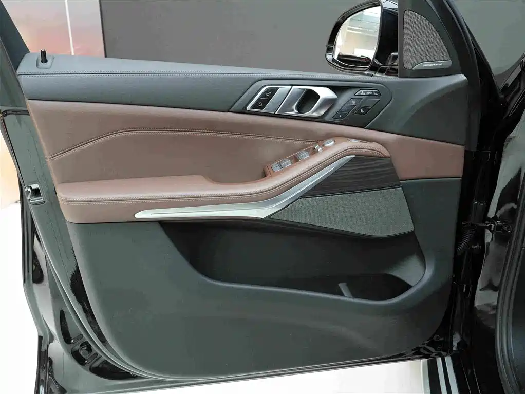 BMW X7 2023 — фото 15