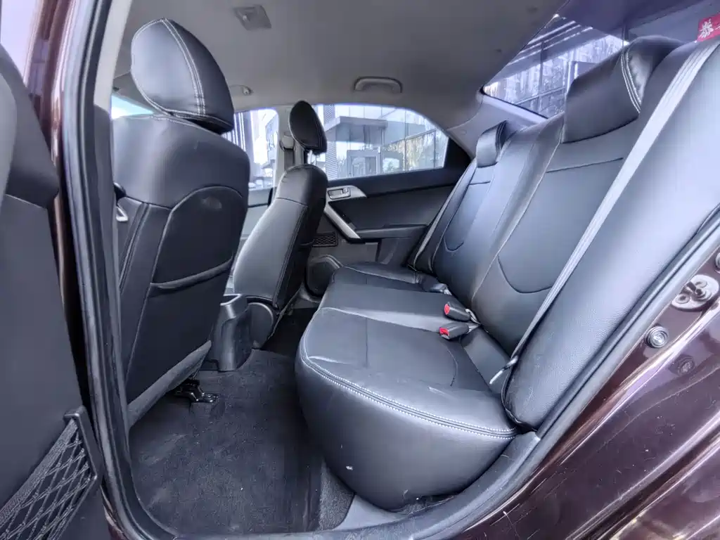 Kia Forte — миниатюра 8