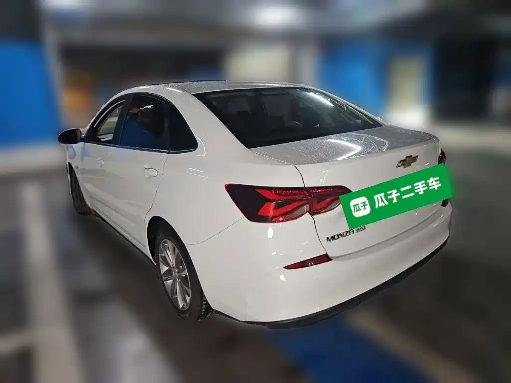 Chevrolet Monza — миниатюра 4