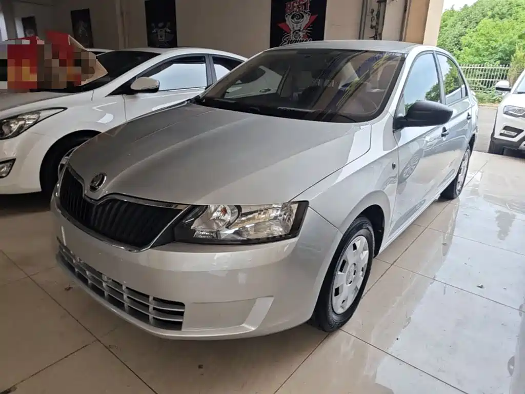 Купить Skoda Rapid