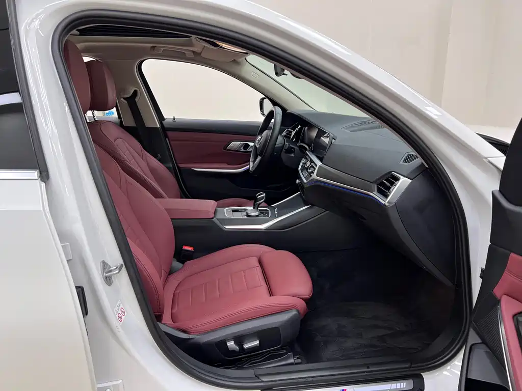 BMW 3 Series — миниатюра 27