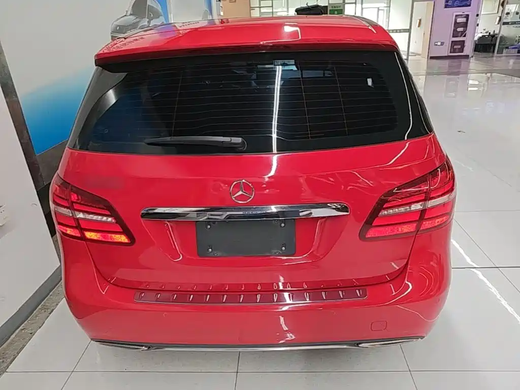 Mercedes-Benz B-Class — миниатюра 6