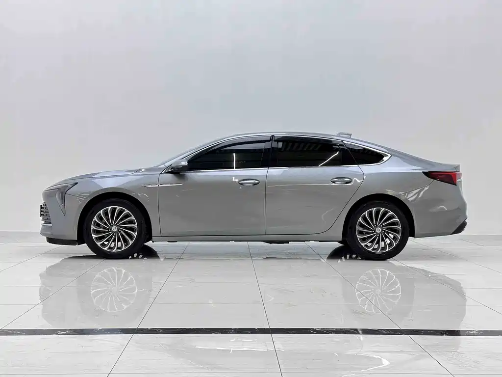 Buick LaCrosse — миниатюра 6