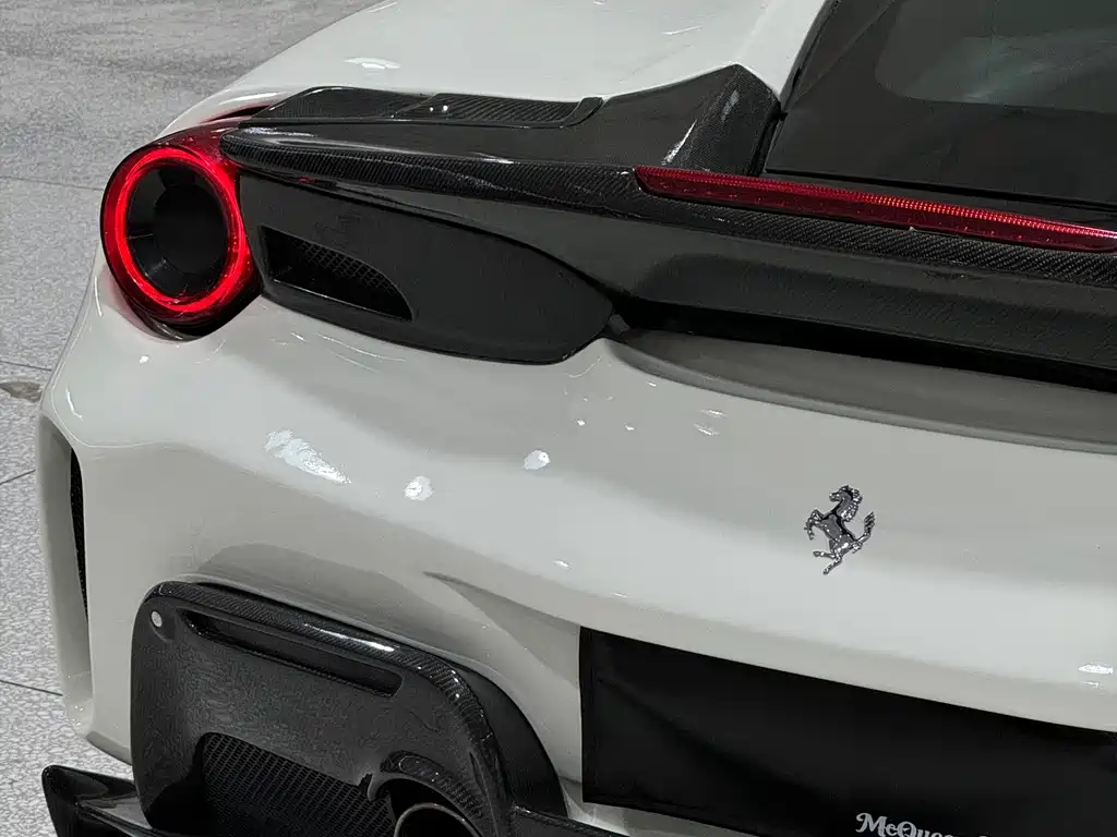 Ferrari 488 — миниатюра 5